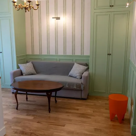 15 Appartamento Parigi